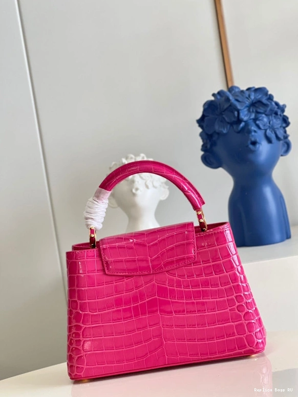 Affordable LOUIS VUITTON CAPUCINES BB 0730
